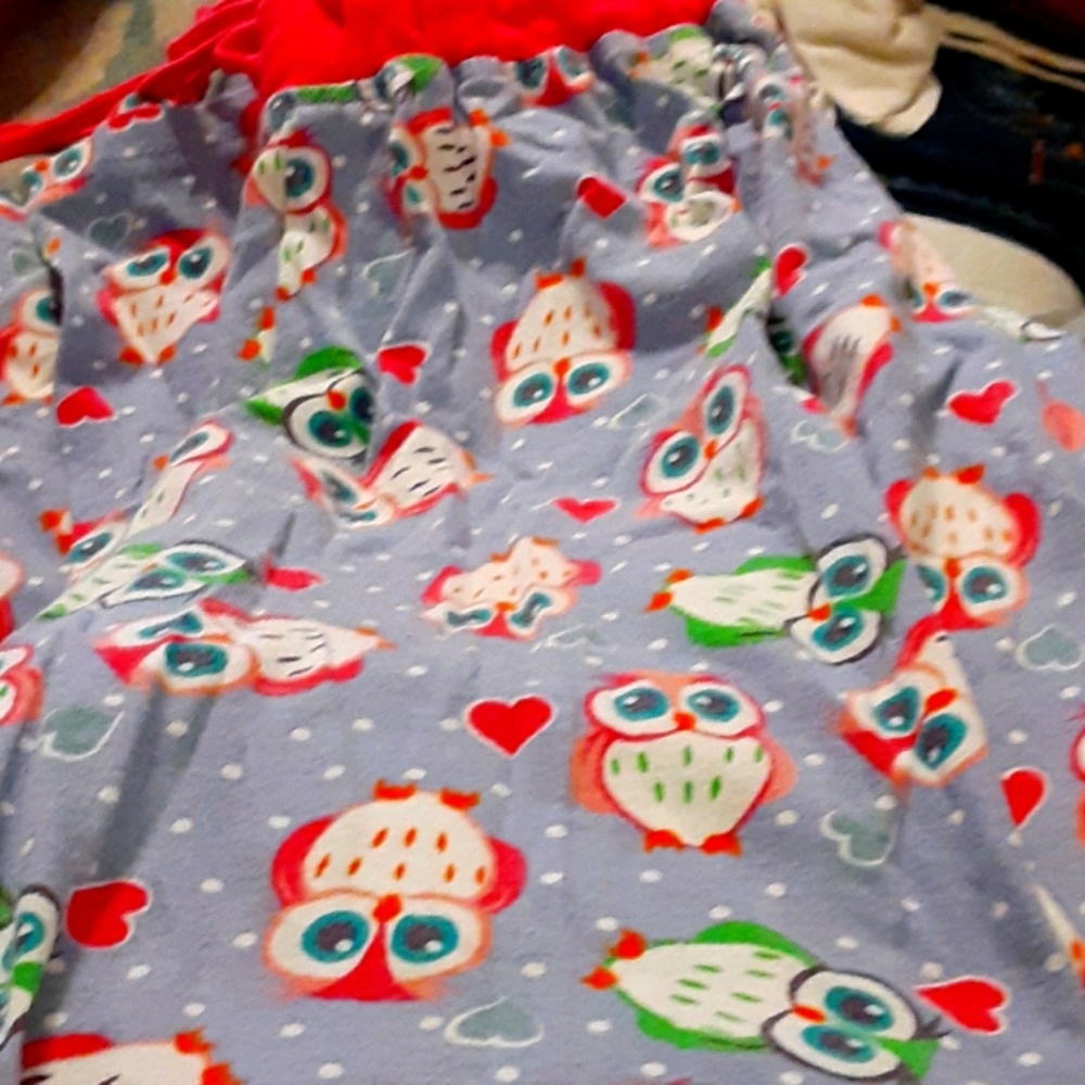 Seven Apperal med. Lovely owls